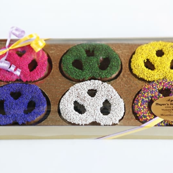 Easter_Pretzel_gift_box.jpg