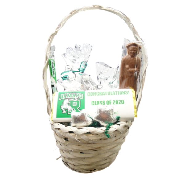 graduation basket – small wicker